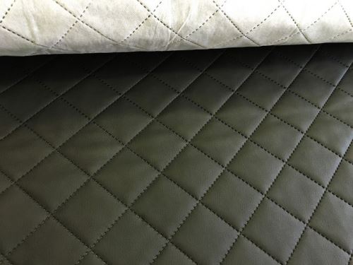 Pikovaná koženka - černá (metráž)