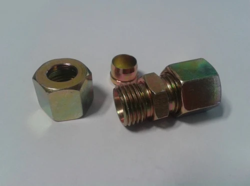spojka rovná pr.10mm-/šroubovací/