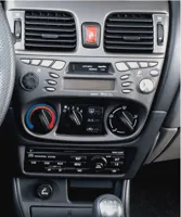 ISO redukce pro Nissan Almera 03/2000 - 11/2006 včetně ovládání větrání (2)