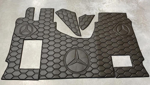 autokoberec MERCEDES MP 4/5 (sedadlo spol. pevné) – vlastní kombinace /vzor 1/